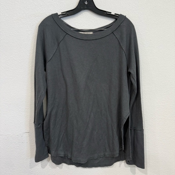 Free People We The Free Snowy Thermal Long Sleeve Grey Women’s Size Medium - Picture 3 of 5